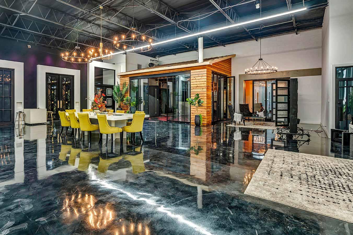Aluminum Bifold Door Showroom Dallas