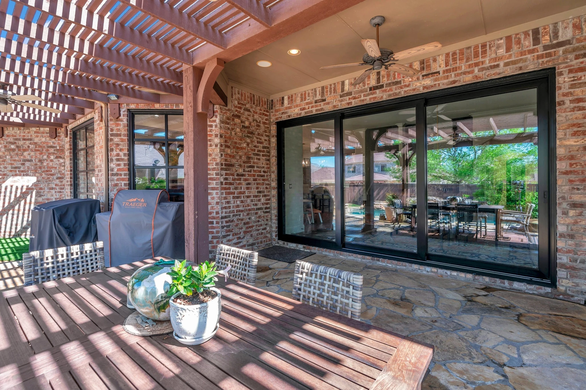 Aluminum three panel lift and slide door