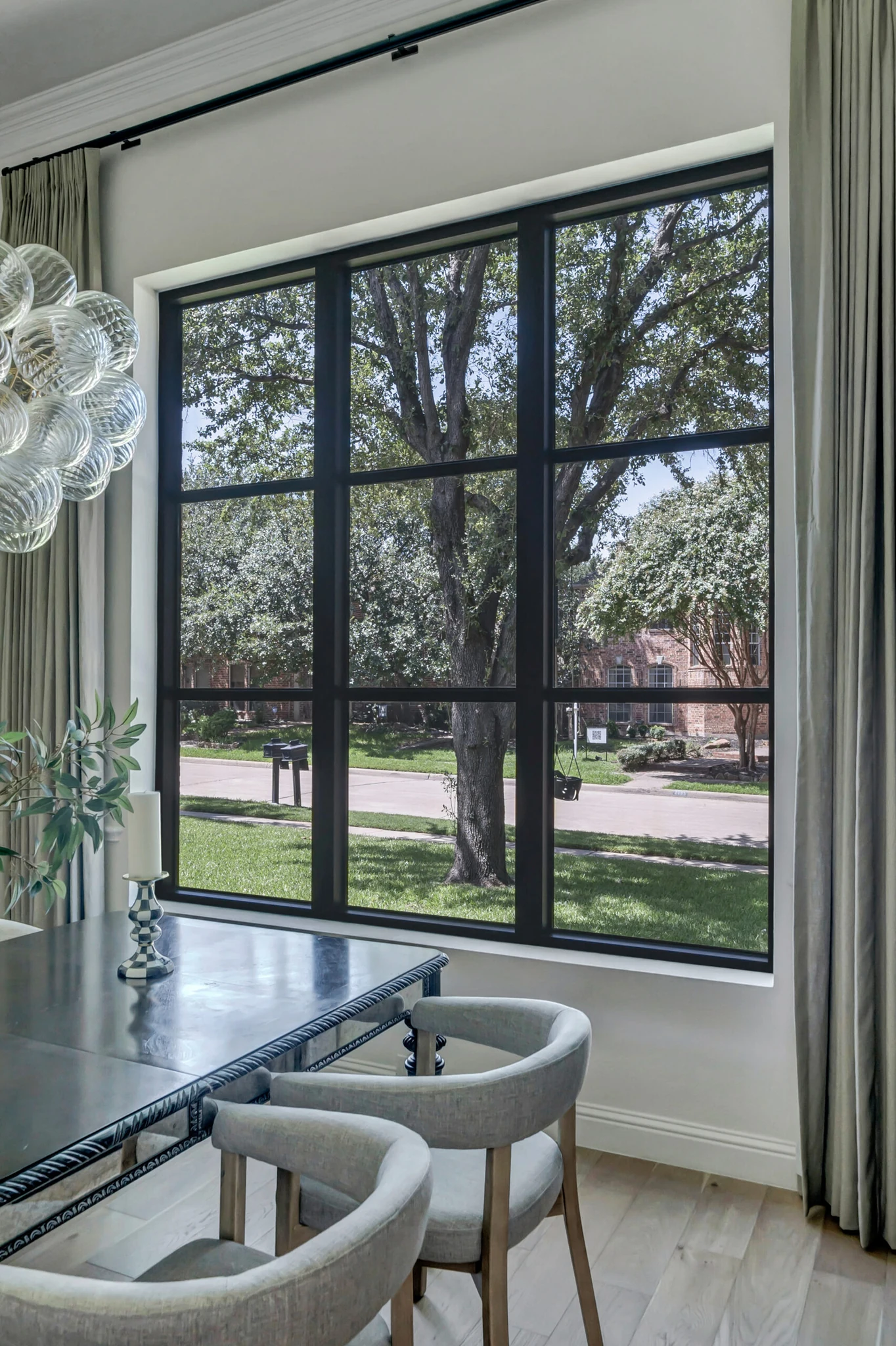 Black aluminum windows with mullions