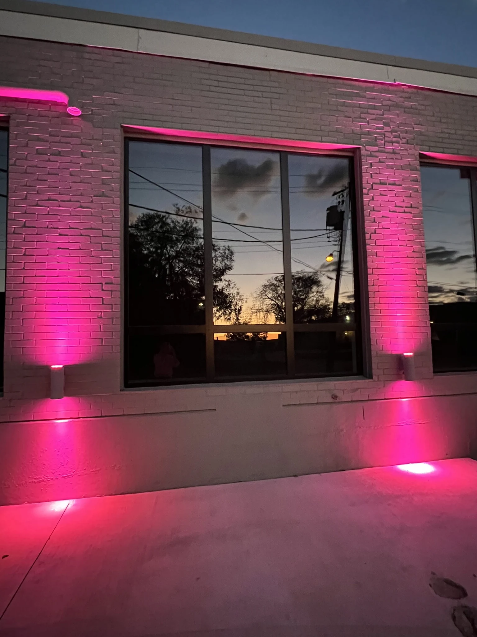 Dark aluminum windows